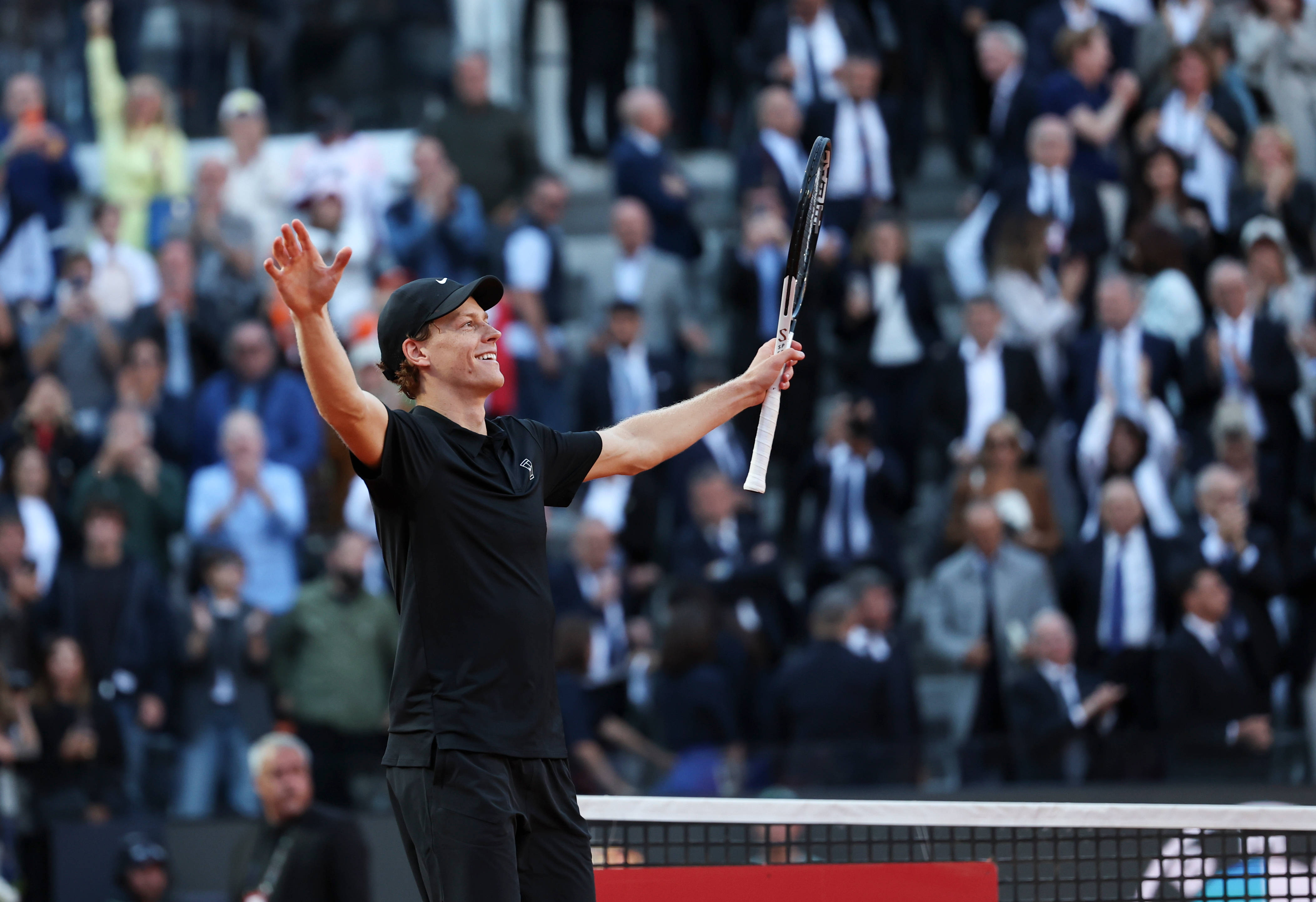 ATP1000罗马站:辛纳夺冠